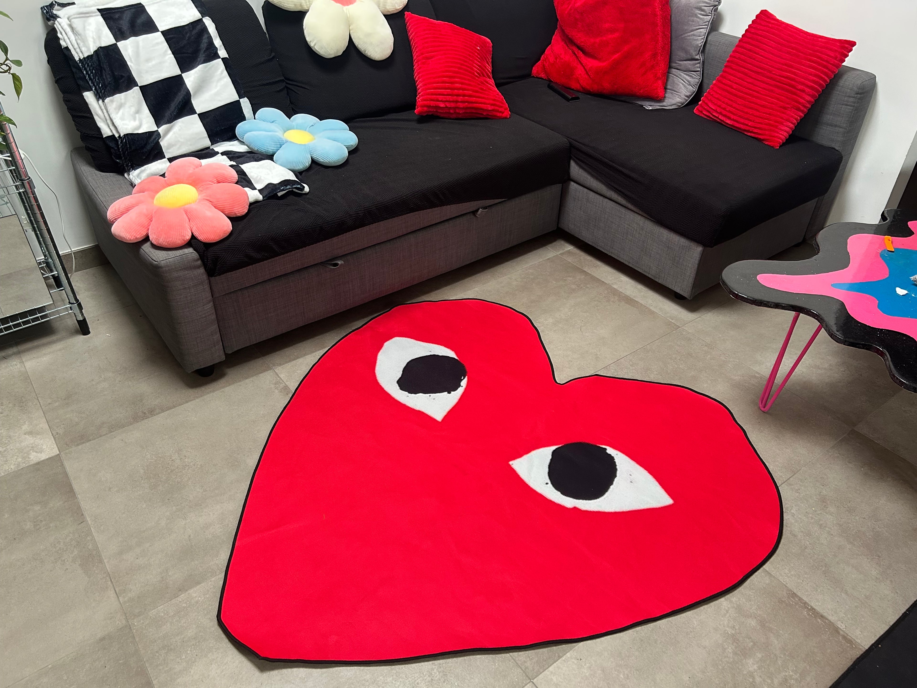 COMME DES GARCONS HEART