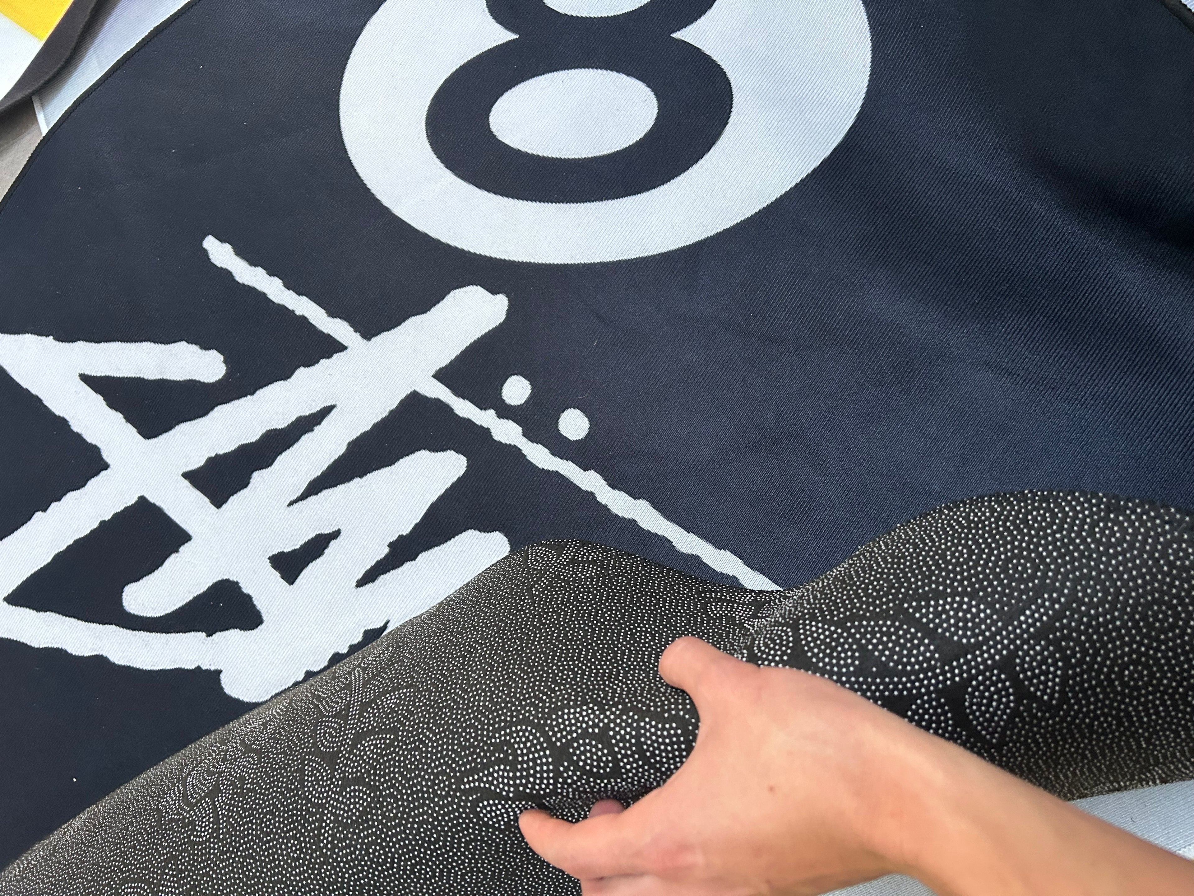STUSSY 8BALL LOGO (CIRCLE)
