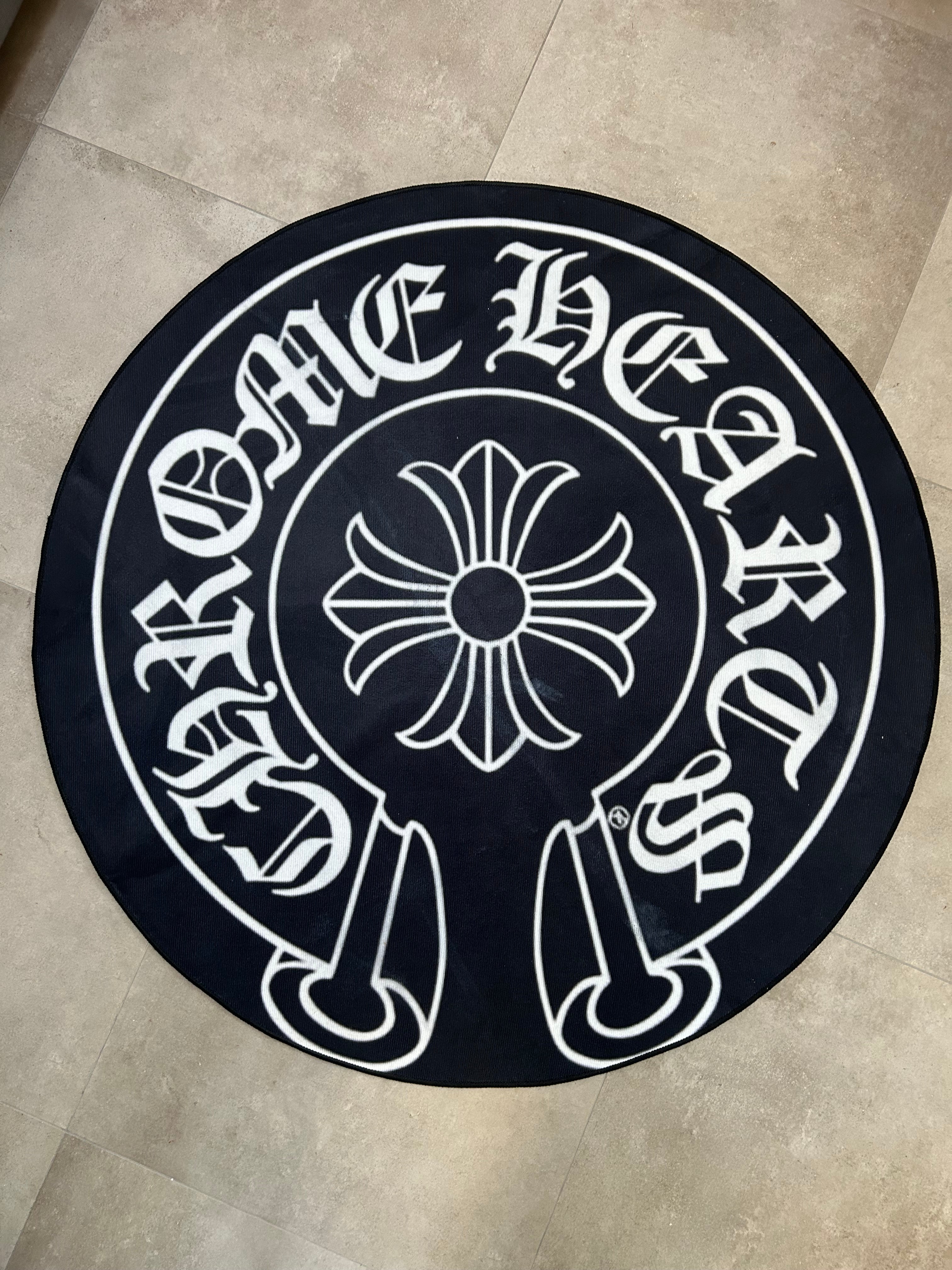 CHROME HEARTS (CIRCLE)