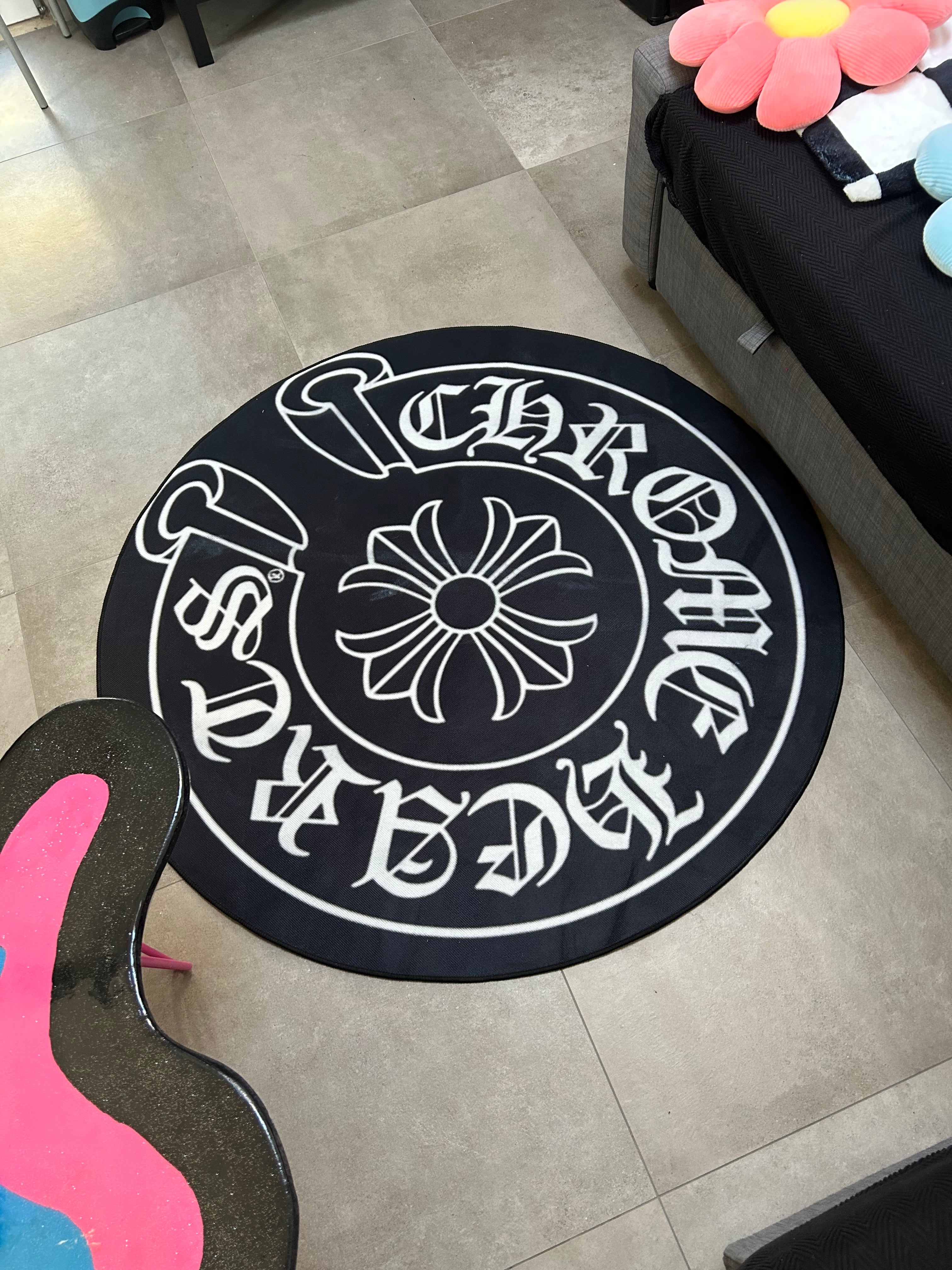 CHROME HEARTS (CIRCLE)