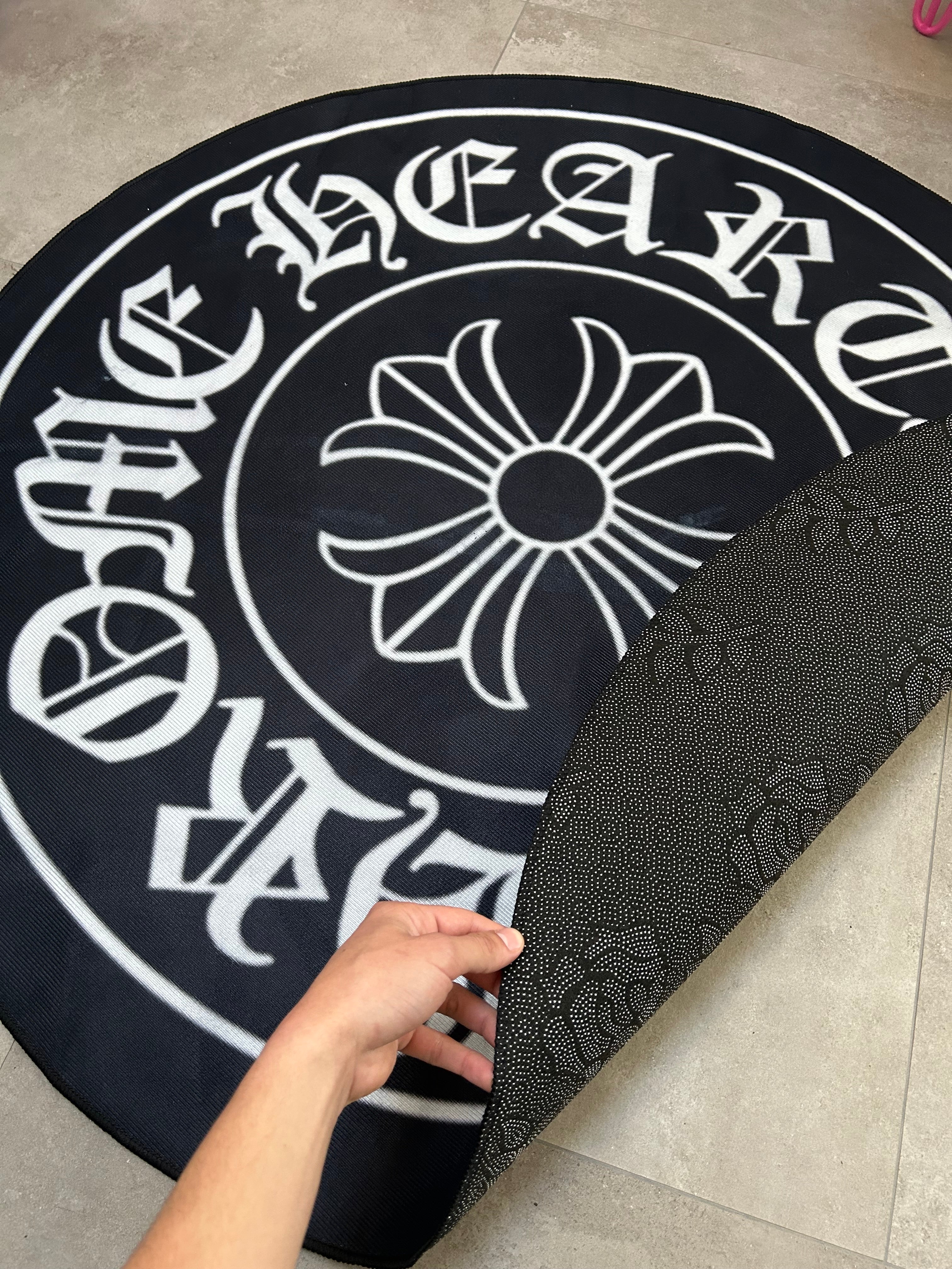CHROME HEARTS (CIRCLE)