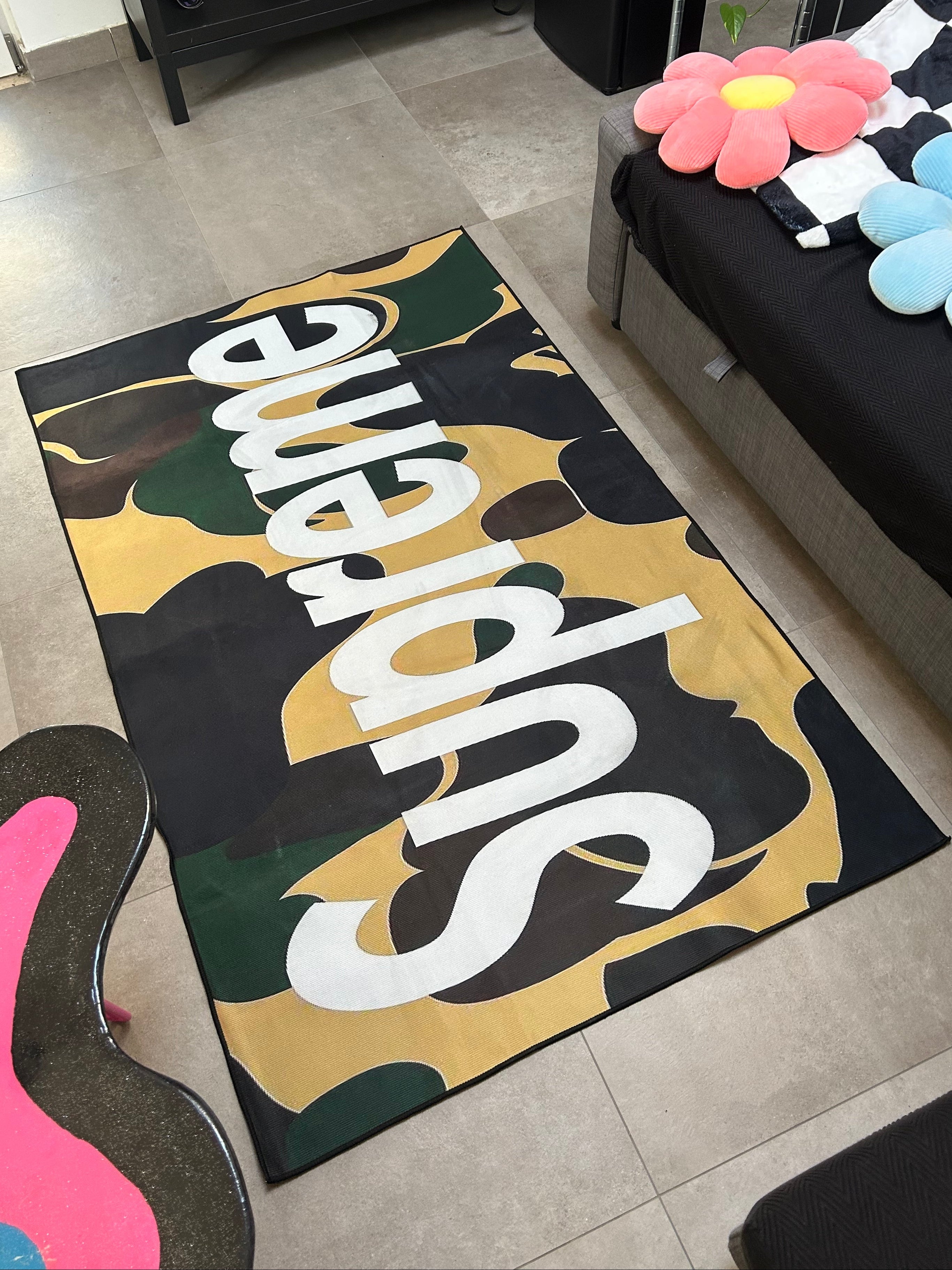 SUPREME CAMO