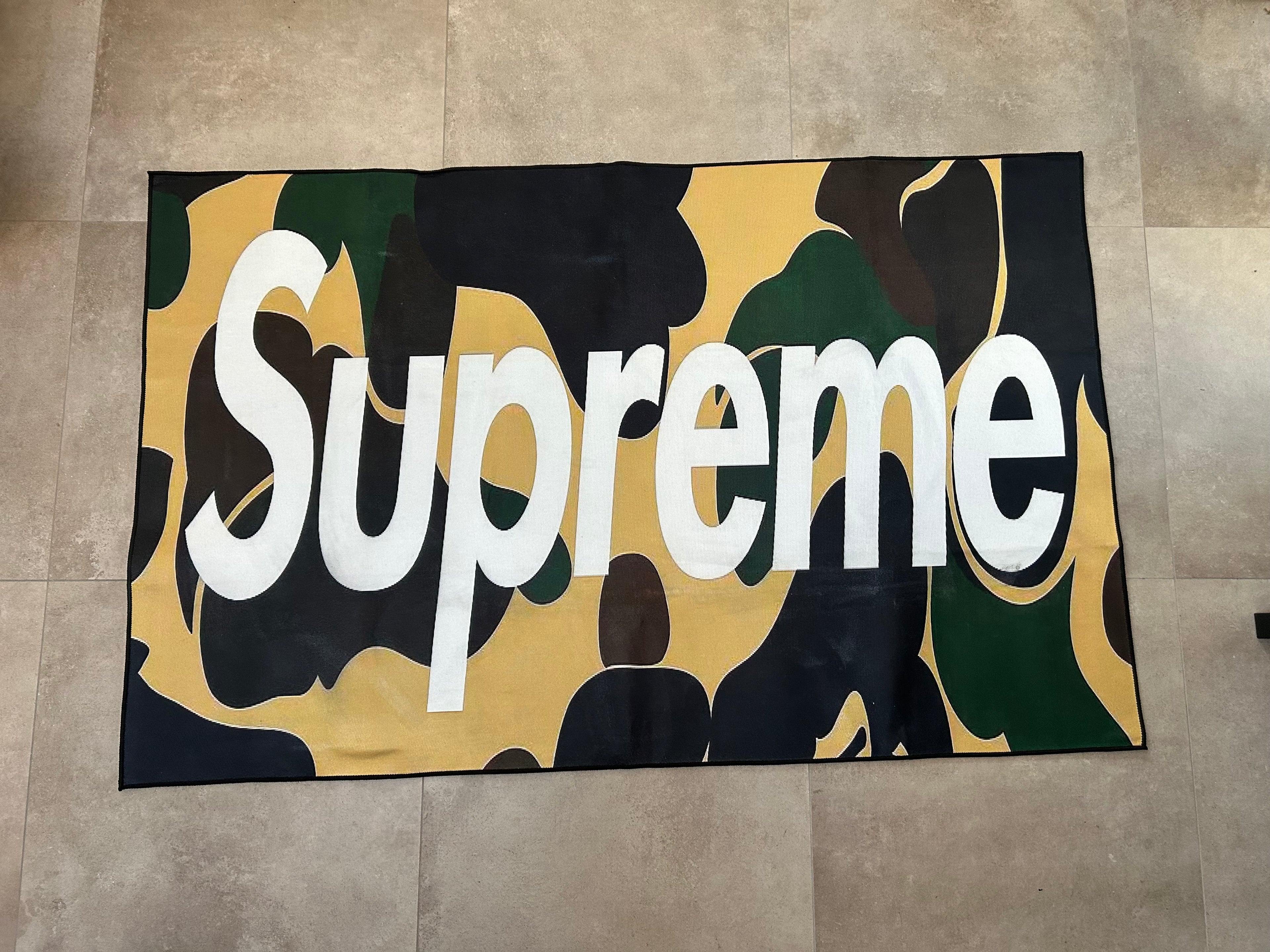 SUPREME CAMO