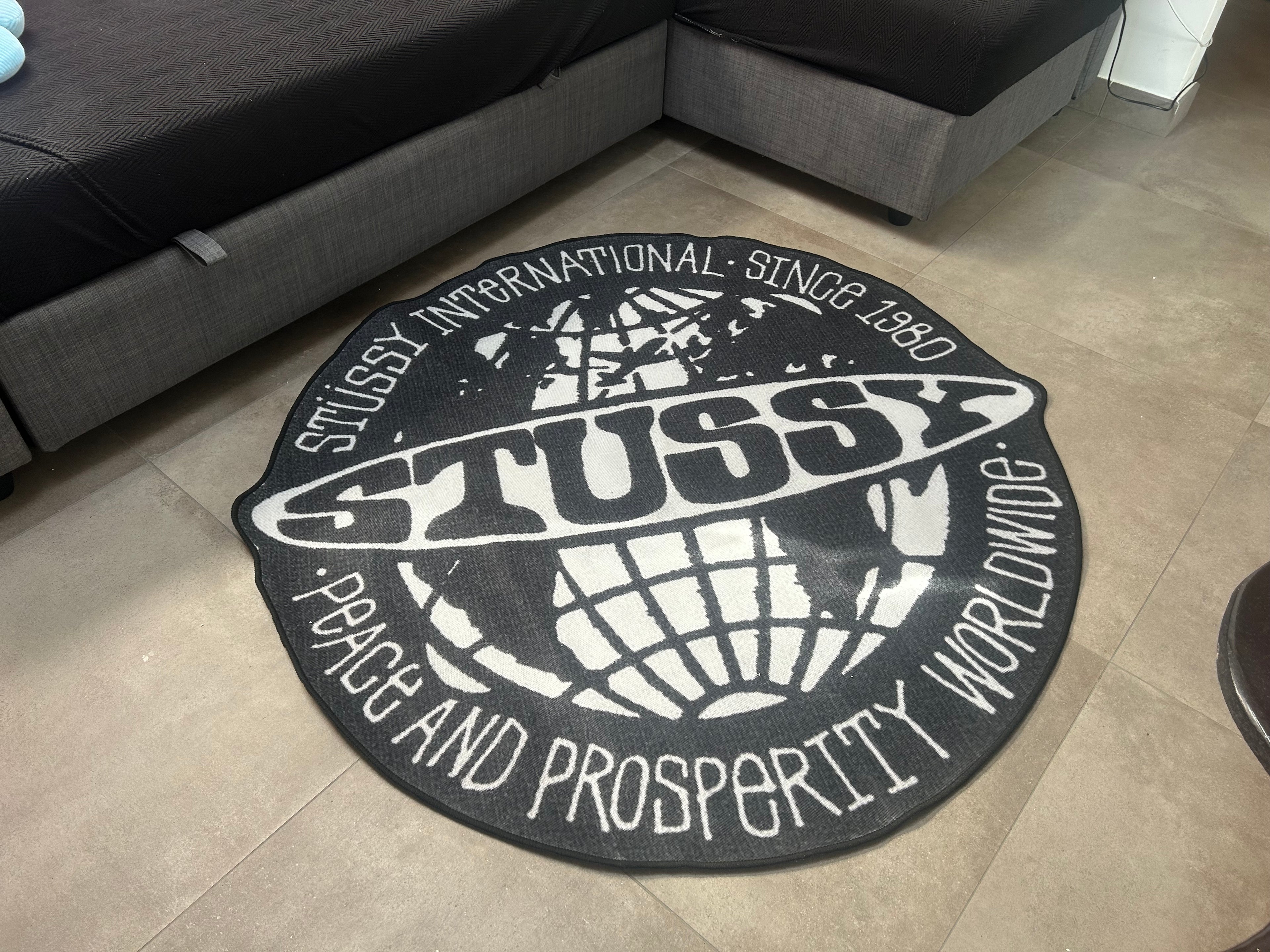 STUSSY WORLDWIDE LOGO (CIRCLE)