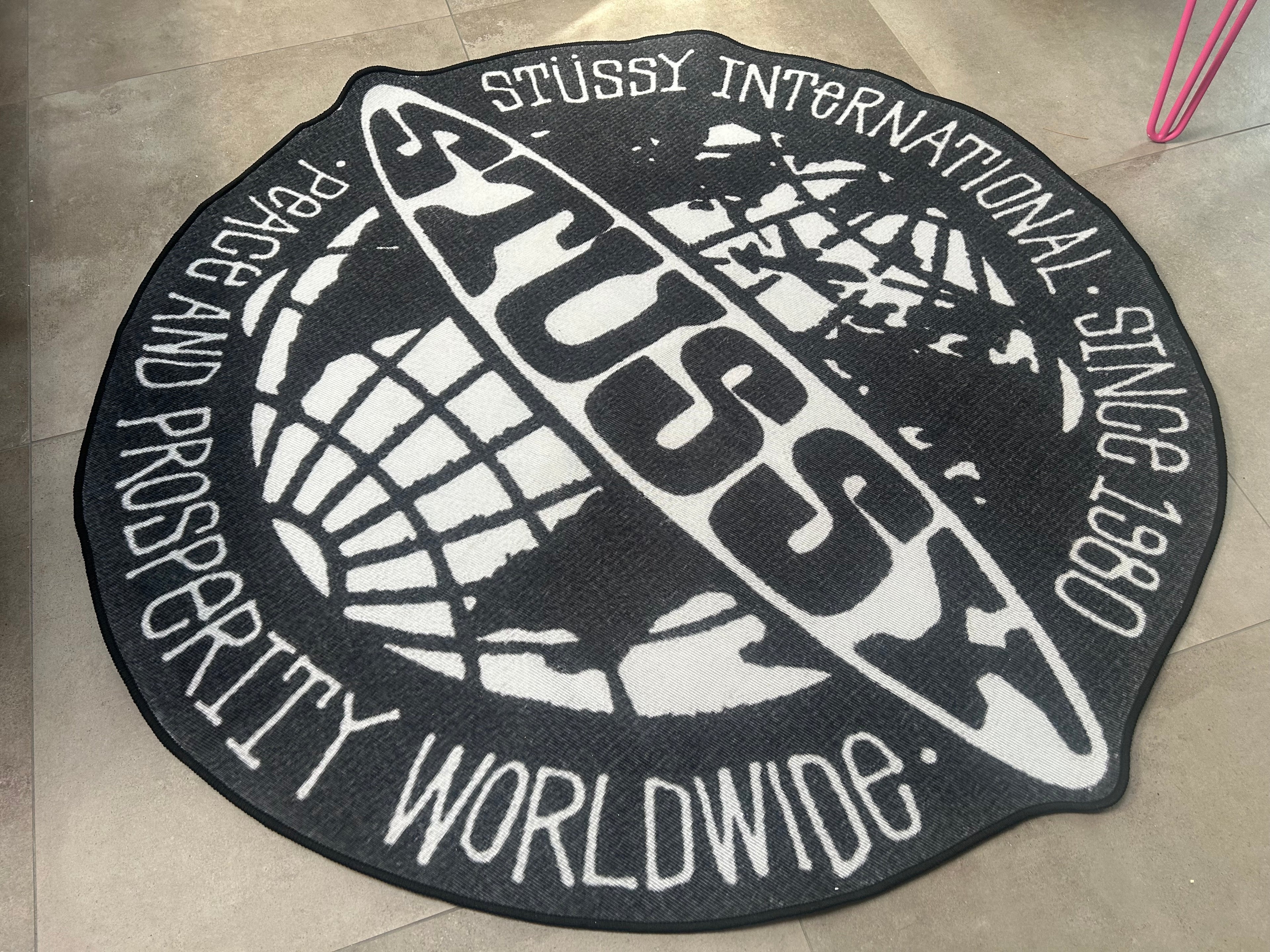 STUSSY WORLDWIDE LOGO (CIRCLE)
